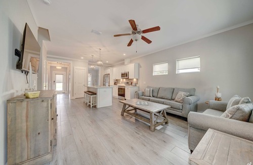 El Centro Beach House | 30A Luxury in PCB - Sleeps 12- Brand New 3BR - Walk to Beach