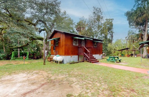 Bronson Cabin | 32 m² Cabin ∙ 1 bedroom ∙ 2 guests