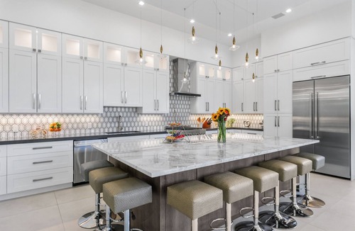 Delray Beach House | 334 | Walk to Atlantic Ave | Heated Pool & Spa | FreeBee Zone | by DelrayNightly