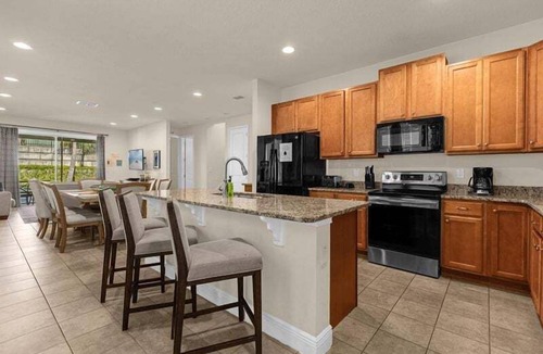 West Kissimmee Cottage | 350-8-pc-open Floor Plan With Private Pool