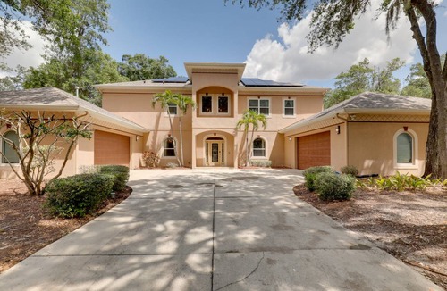 Brandon House | 359 m² House ∙ 5 bedrooms ∙ 10 guests
