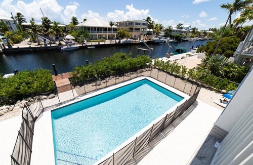 Venetian Shores House | 372 m² House ∙ 4 bedrooms ∙ 10 guests