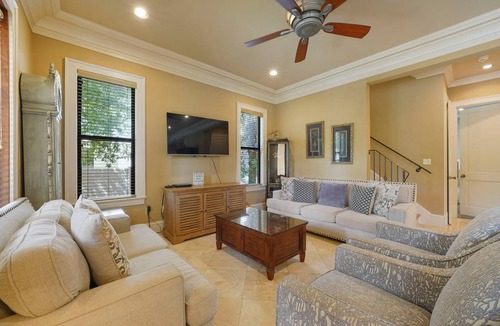 Emerald Waters Village House | 372 m² House ∙ 5 bedrooms ∙ 12 guests