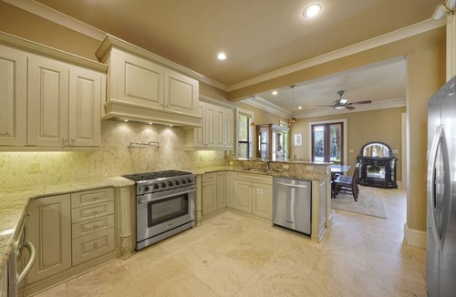 Emerald Waters Village House | 372 m² House ∙ 5 bedrooms ∙ 12 guests