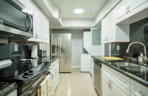 Tamarac House | 3Bedroom Cozy W Large Private Pool FLL/MIA/WPB