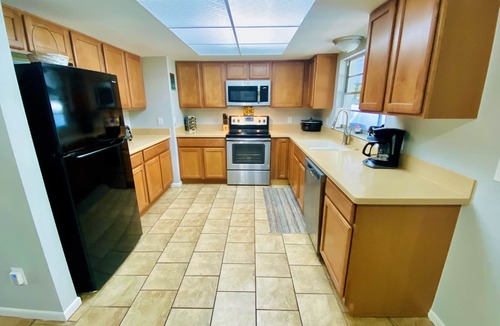 Inverness Highlands South House | 3br POOL, Fenced, near Downtown, Trails, Racetrack