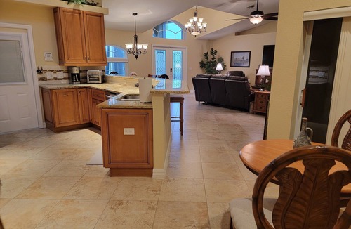 Burnt Store House | 4-bedroom house in superb Cape Coral with Pool, AC, WiFi. Enjoy your stay