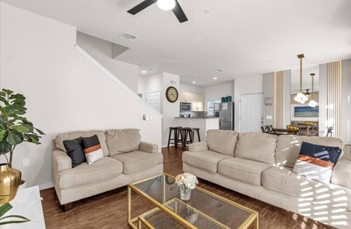 Kissimmee House | 4 Bedrooms/3 Bathrooms/Lucaya Village (25-108)