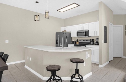 Lake Berkley House | 4 Bedrooms/3 Bathrooms/Terra Verde (4725 VB)