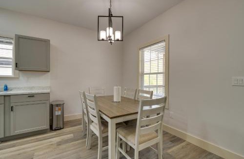 Banner Hill House | 4 Mi to Nolichucky River Adventures! Mtn-View Home