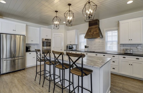 North Forest Beach House | 40 N. Forest Beach-New Owners & Vrbo listing - 176 Yard walk to the beach.
