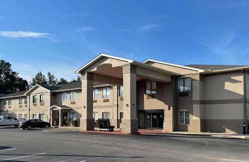 Midway Hotel | 42 m² Hotel ∙ 127 guests