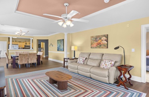 North Myrtle Beach Villa | 427 Edgewater - Barefoot Resort Rentals