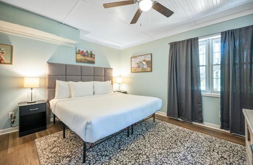 Woodstock Apartment | 4297 Earney Rd Unit 2 Woodstock