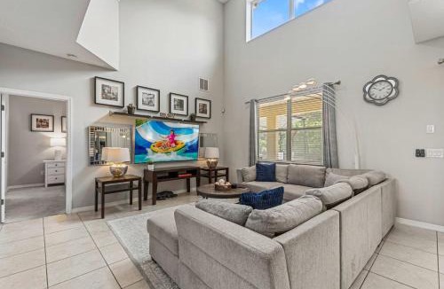 Veranda Palms House | 4462 Nirvana Parkway