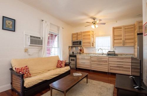 Historic Seaport Apartment | 46 m² Studio flat ∙ 2 guests