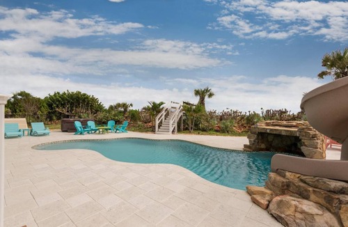 Melbourne Beach Villa | 487 m² Villa ∙ 4 bedrooms ∙ 8 guests