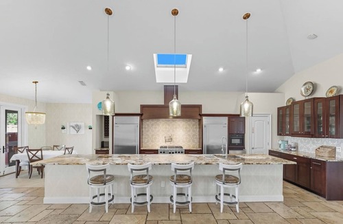 Jacksonville Beach House | 4BR Beach Home w/Private Pool & Golf Course Views