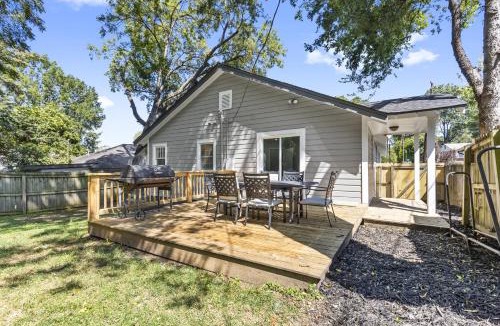 Villa Heights House | 4BR Bright and Modern - Close to Everything