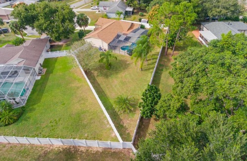 Greater Groves House | 4BR Home With private Pool & Spa Only 10 miles to Disney GG2200