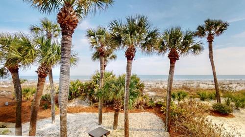 Palmetto Dunes Villa | 5 Beach Villas