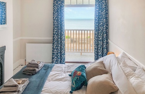 Westbrook Cottage | 5 bedroom accommodation in Westbrook, near Margate