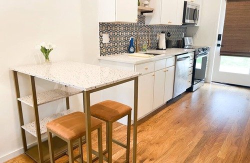 Chattanooga Villa | 🌄 5★ Downtown Retreat | Mtn Views & Pet Friendly