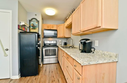 North Myrtle Beach Condo | 50 Steps to Cherry Grove Beach with Pool Grill