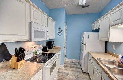 Waterford Plantation Condo | 5001 Harvest Drive #103 3 Bedroom Condo by Redawning