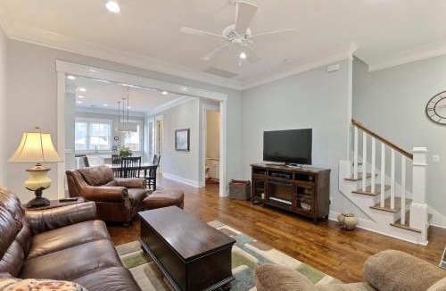 Historic Downtown Savannah House | 504 E Gwinnett