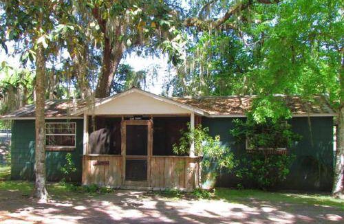 Cross Creek House | 51 m² Motel ∙ 2 bedrooms ∙ 4 guests