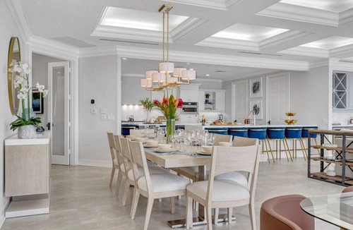 Harbour Inlet House | 520 m² House ∙ 6 bedrooms ∙ 16 guests