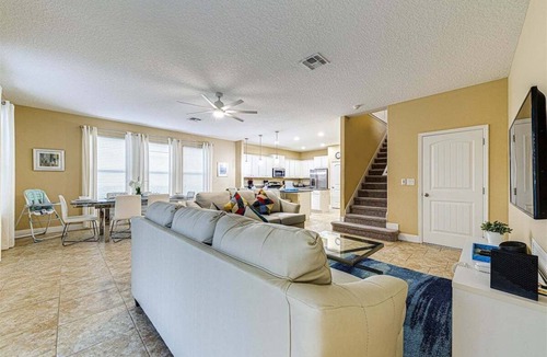 Loughman Villa | 576 - Stunning Modern Resort Home With Private Pool And Spa