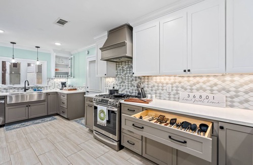 Opelika House | 6 miles to Campus 4 to RTJ 1.5 to DT Opelika