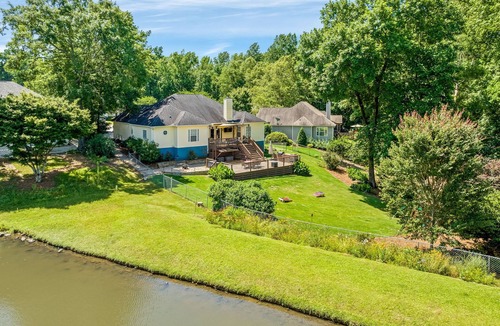 Opelika House | 6 miles to Campus 4 to RTJ 1.5 to DT Opelika
