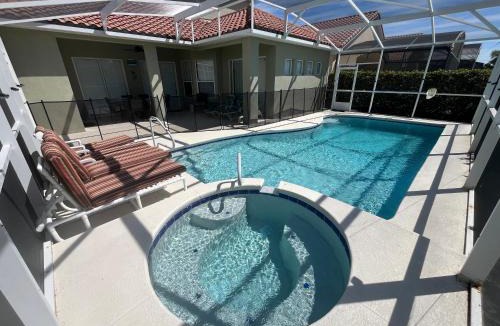 Tuscan Hills Villa | 633 Fabulous 6 bed Home with Due South Facing Private Pool Themed Kids Rooms