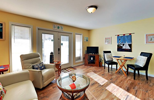 Ono Island Condo | 65 m² Condo ∙ 1 bedroom ∙ 4 guests