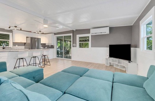 Mid Island House | 67 m² House ∙ 3 bedrooms ∙ 6 guests