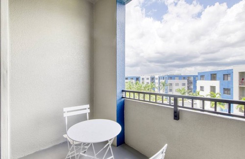 Doral Apartment | 68 m² Apartment ∙ 1 bedroom ∙ 2 guests