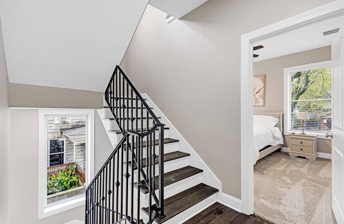 Central Gardens House | " 6BR/4.5BA Retreat in Midtown! Perfect for Groups, Comfort & Prime Location"