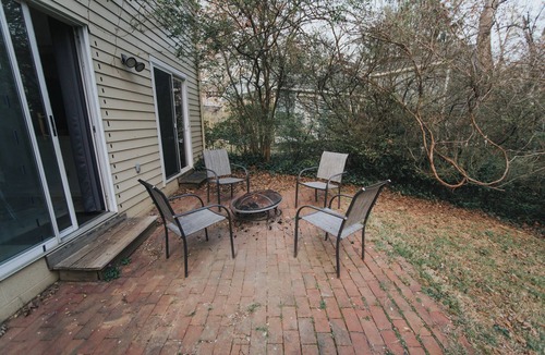 Charlottesville House | 7 Mins to UVA Grounds, Peaceful 3BR House