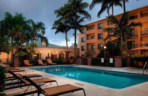 Miami Lakes Hotel | 70 m² Hotel ∙ 127 guests