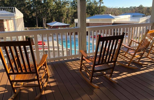 Tallahassee House | 700 m² Motel ∙ 2 bedrooms ∙ 11 guests