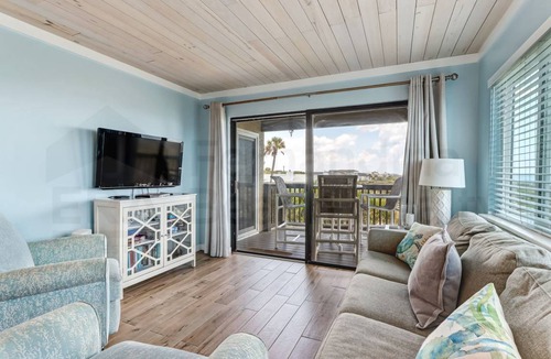 Fernandina Beach Condo | 73 m² Condo ∙ 2 bedrooms ∙ 6 guests