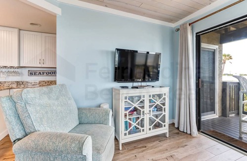 Fernandina Beach Condo | 73 m² Condo ∙ 2 bedrooms ∙ 6 guests