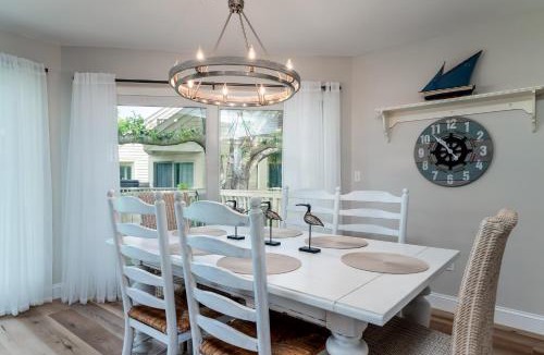 Spinnaker Beachhouses Villa | 739 Spinnaker Beach House