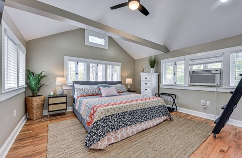 Riverside Cottage | 74 m² Cabin ∙ 1 bedroom ∙ 4 guests