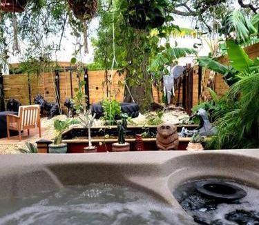 East Ybor House | 74 m² House ∙ 2 bedrooms ∙ 4 guests