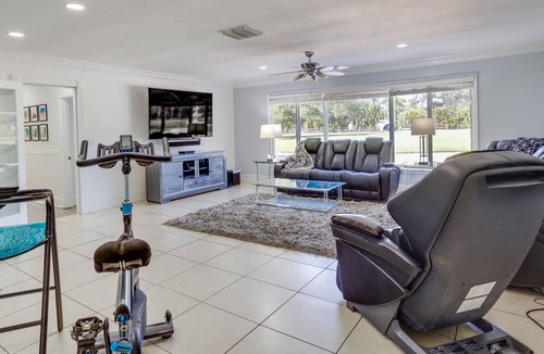 Hunt Club Apartment | 77 m² Apartment ∙ 2 bedrooms ∙ 4 guests