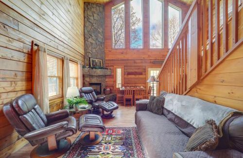 Apple Ridge House | 8 Mi to Appalachian Ski! Mtn-View Gem on 22 Acres